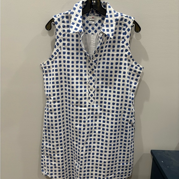 Vineyard Vines Dresses & Skirts - Vineyard Vines White Dress with Blue Square Print